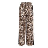 Leopard print pocket medium rise pant