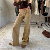 Button pocket wide leg low rise jeans