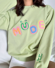"Müde (aber ich gehe weiter) " Rundhals-Sweatshirt - Langsam ist auch okay.