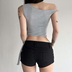 Off shoulder letter print knotted top