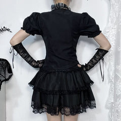 Short sleeve button lace hem pleated top
