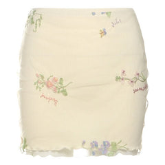 Ruffle embroidery contrast mini skirt