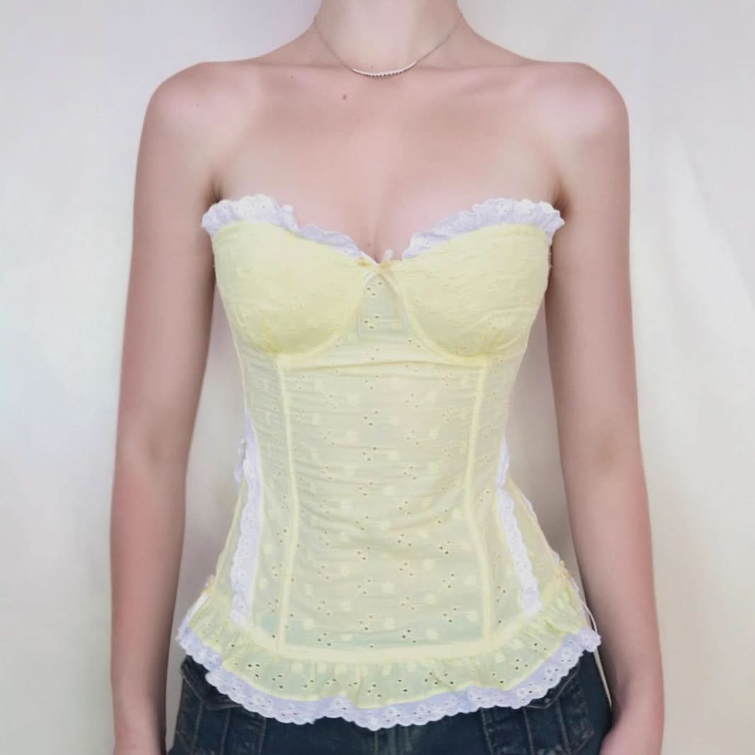 Sweetheart neck lace hem bowknot top