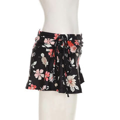 Flower ruched self tie short pant