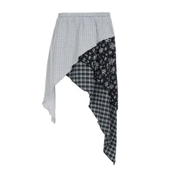 Irregular plaid flower print mini skirt