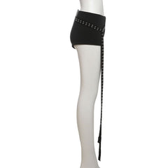 Low rise irregular solid short pant