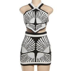 Cross back knitted v neck contrast mini skirt set