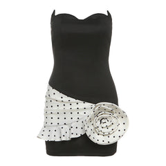Flower applique backless polka dot mini dress