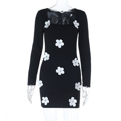 Long sleeve u neck flower applique mini dress