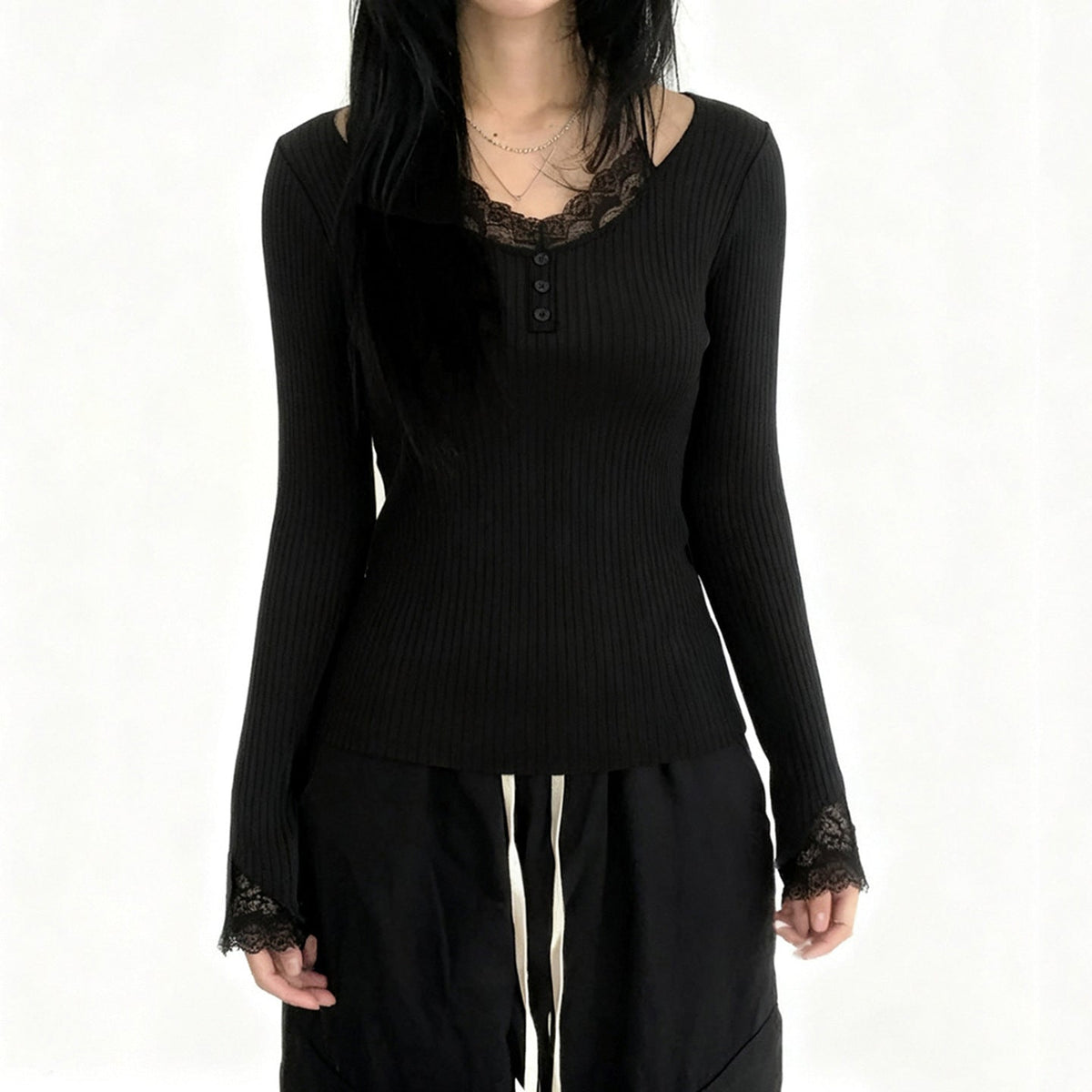 Long sleeve lace hem v neck solid top