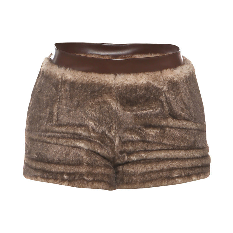 Fluffy PU leather patchwork zip-up short pant