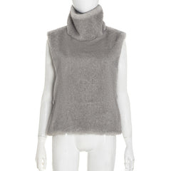 High neck fluffy button sleeveless top