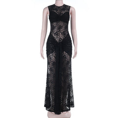 Crewneck sleeveless ruched lace maxi dress