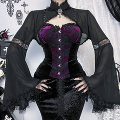 Sweetheart neck lace hem button top