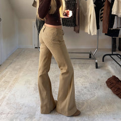 Button pocket wide leg low rise jeans