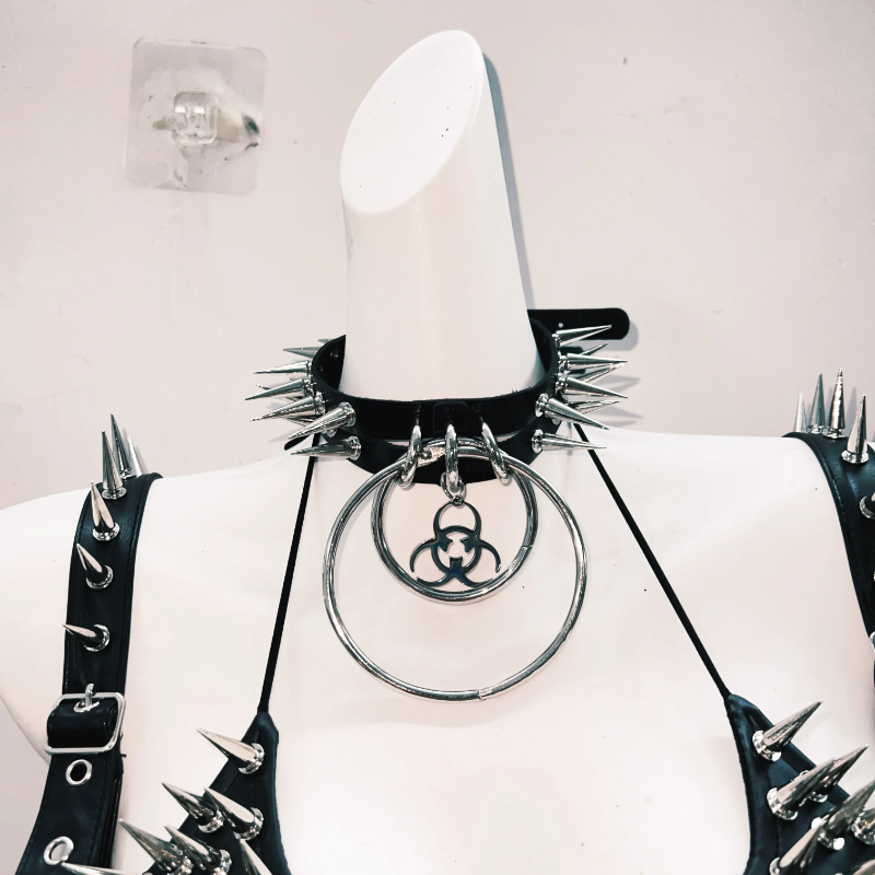 Rivet skull applique halter PU leather mini skirt set
