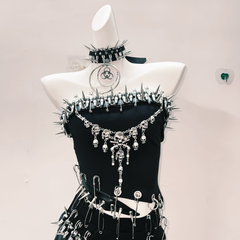 Rivet o ring skull applique tube top