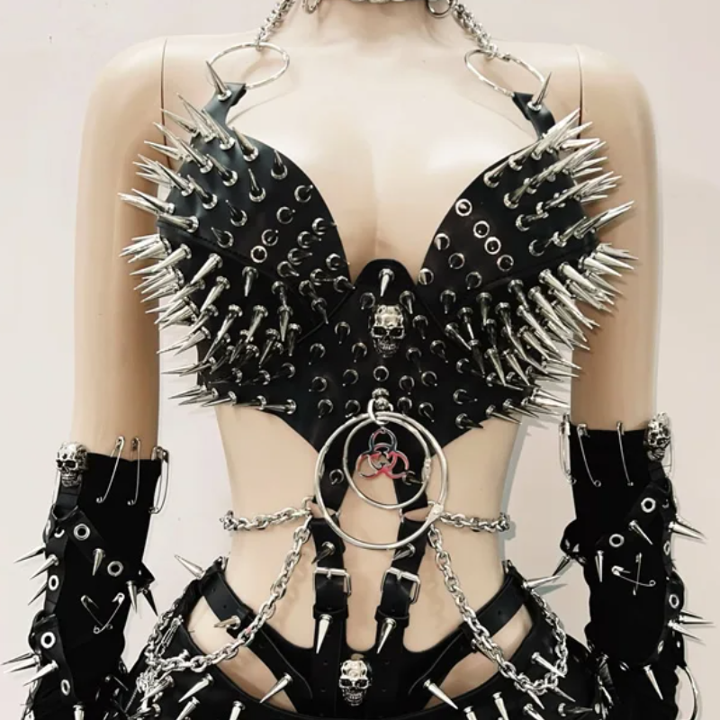 O ring PU leather rivet applique metal chain top