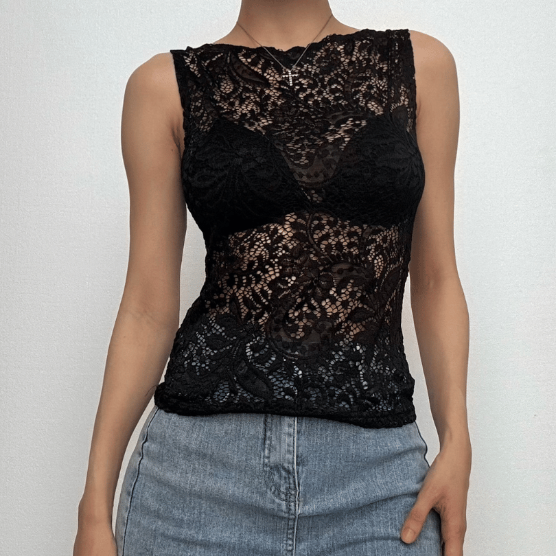Lace see through round neck solid top