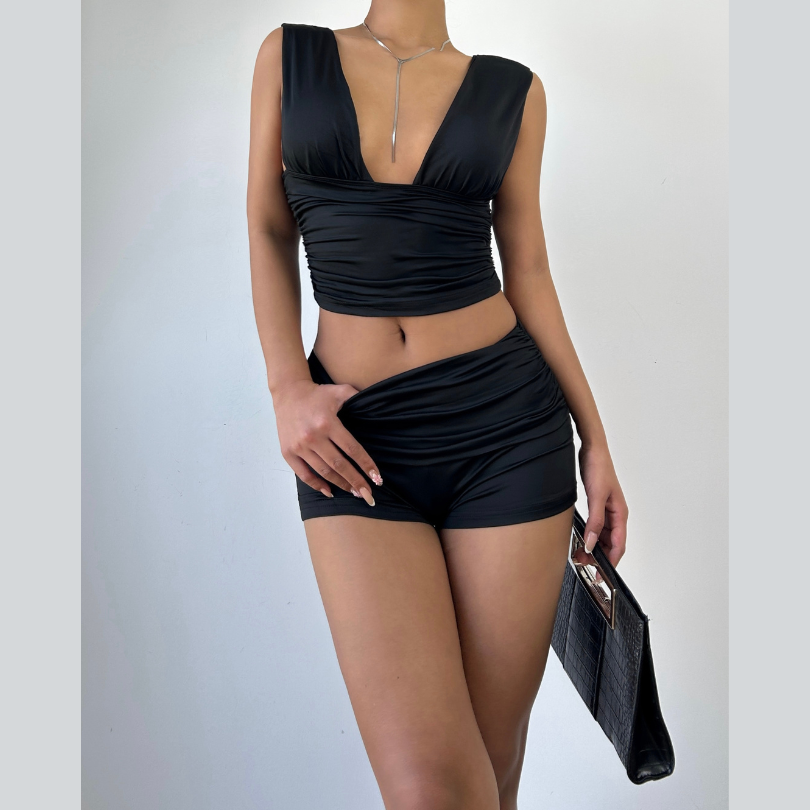 V neck ruched solid short pant set