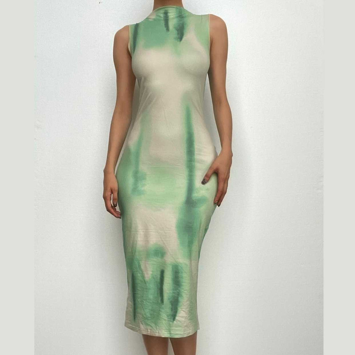 Tie dye sleeveless contrast crewneck midi dress-final-sale