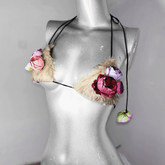 Halter self tie flower applique fluffy backless top