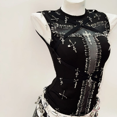 Crewneck sleeveless cross applique top