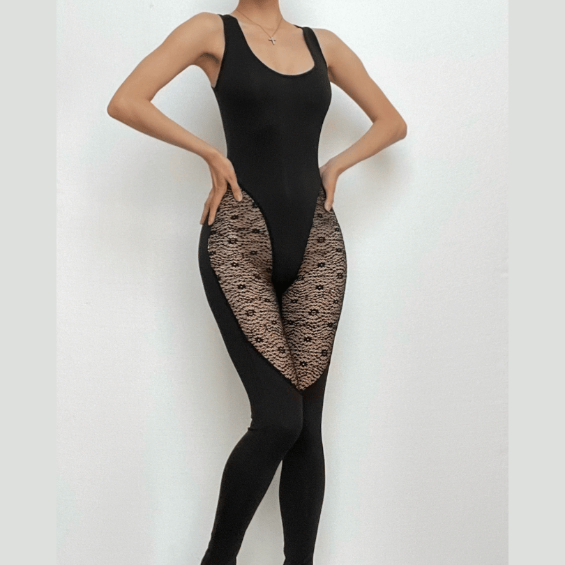 U neck sleeveless lace patchwork solid jumpsuit-final-sale