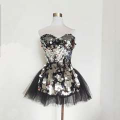 Sweetheart neck glitter mesh mini dress