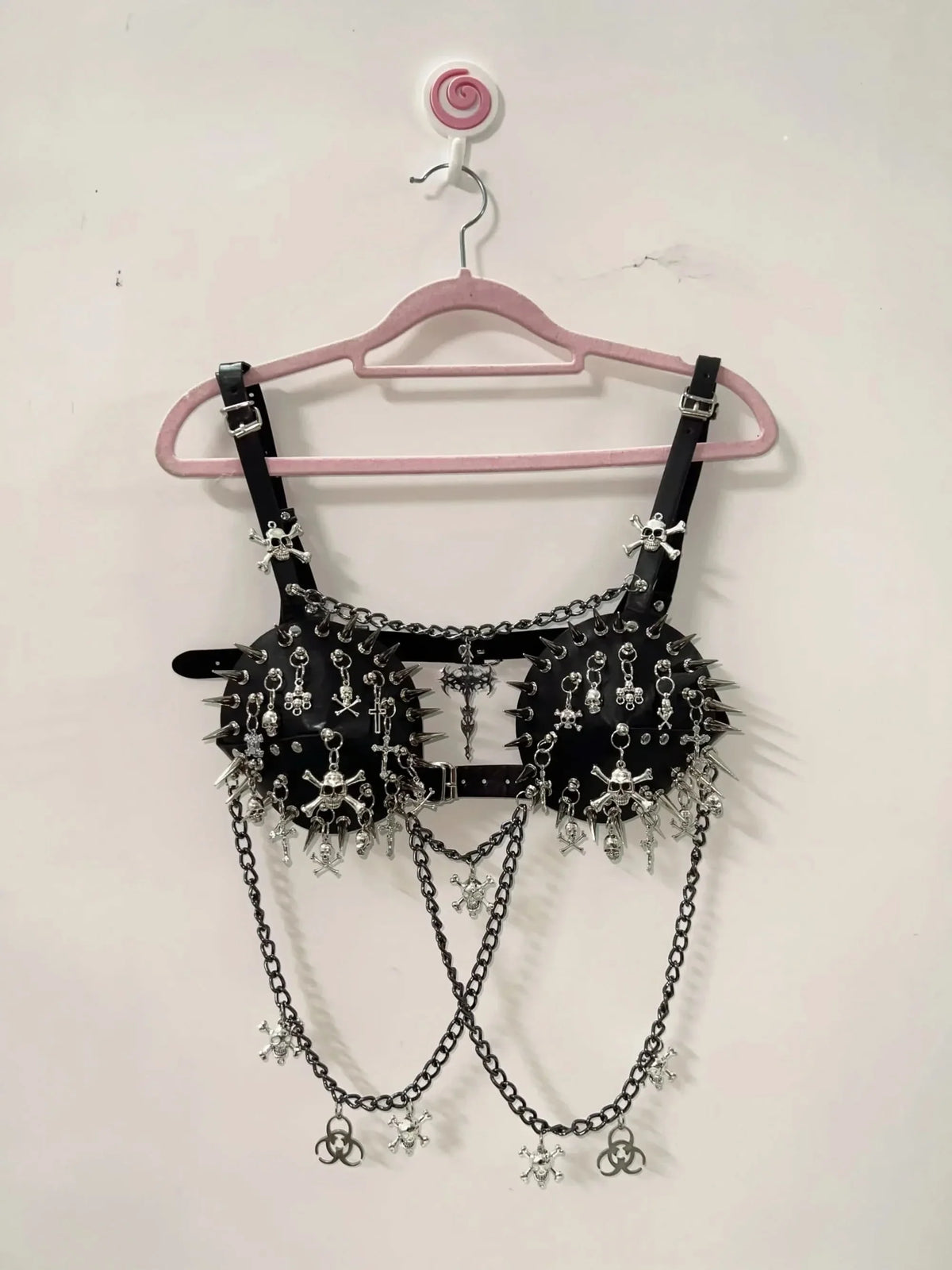 Metal chain rivet skull applique buckle cami top
