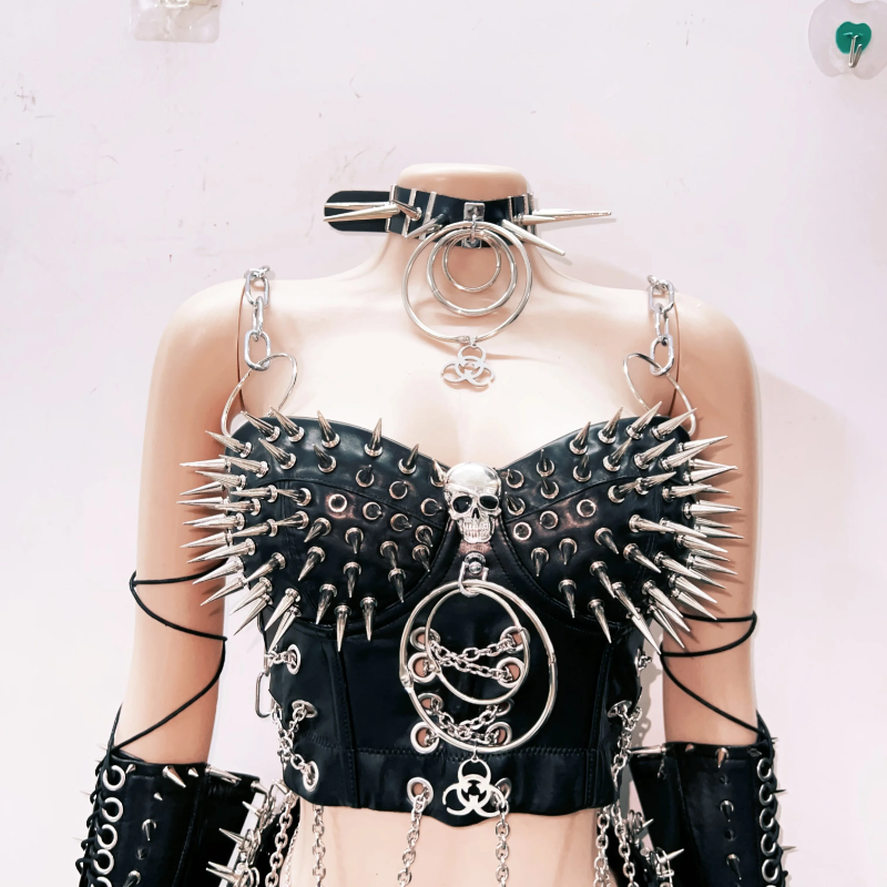 Metal chain skull applique rivet gloves cami top