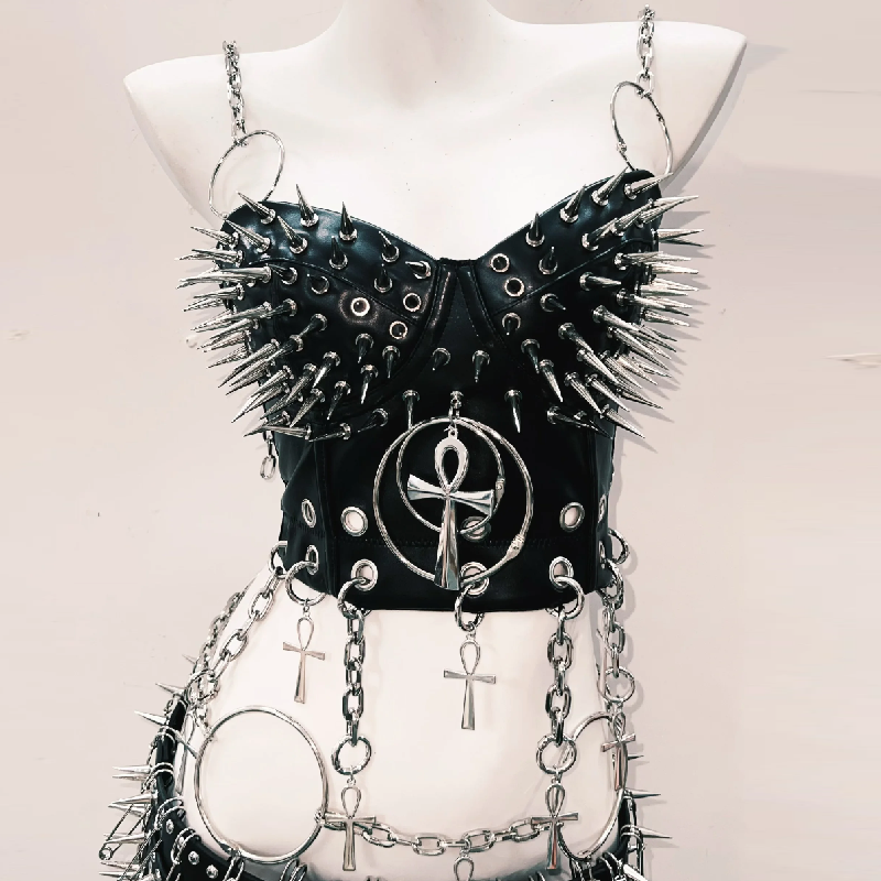 O ring metal chain rivet cami top