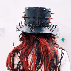 Skull rivet applique metal chain hat