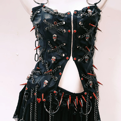 O ring rivet metal chain skull applique cami top