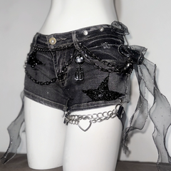 Button zip-up metal chain denim shorts