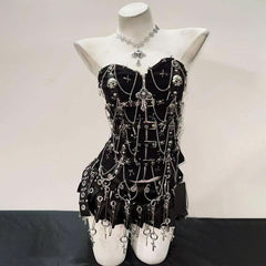 Sweetheart neck metal chain skull applique zip-up top