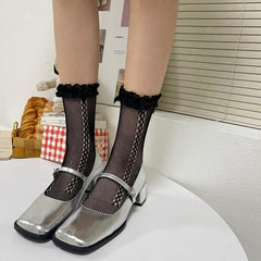 Bowknot lace hem side hollow out socks