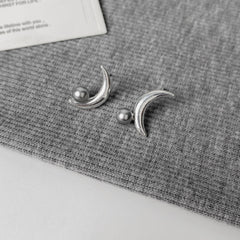 Moon decor faux pearl stud earrings