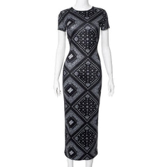 Short sleeve print crewneck midi dress