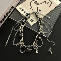 Star decor metal chain layered choker necklace
