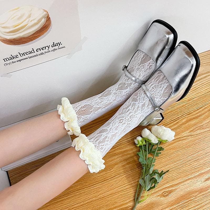 Ruffle lace hollow out solid socks