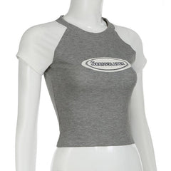 Short sleeve contrast letter pattern top