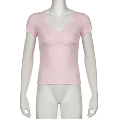 Short sleeve v neck ruched lace hem top